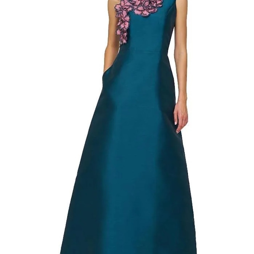 New, Kay Unger Giselle Floral Appliqué Sleeveless Gown in Lotus Pink (size 14)